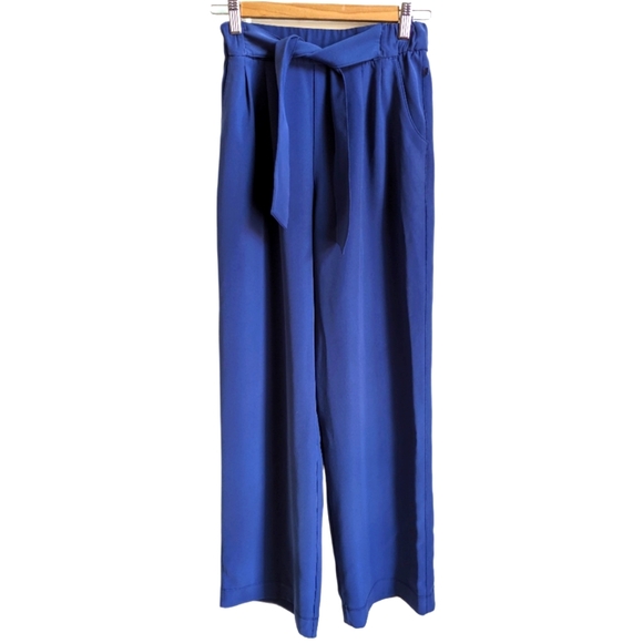 lululemon athletica Pants - LULULEMON Cobalt Blue Casual Contemporary Wide Leg Athletic Pull On Pants Size 4
